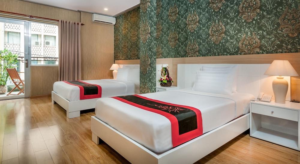 Saga Hotel Хошимин Экстерьер фото