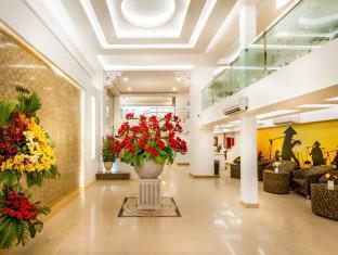 Saga Hotel Хошимин Экстерьер фото